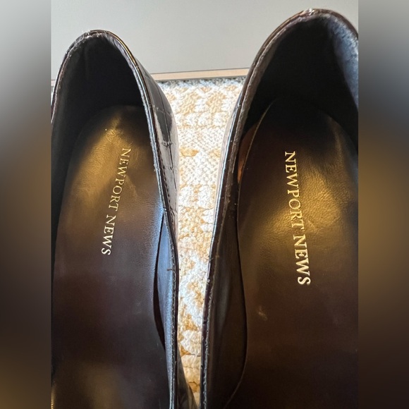 Newport News Women Pointed Shoes Highheels Size 7 - Picture 11 of 12